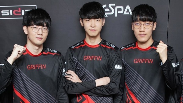 出适应性的 出适应性的