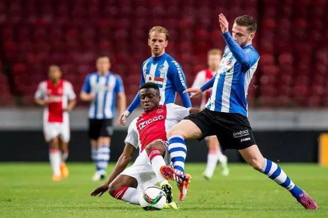 不易的胜利 不易的胜利