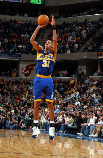 由此彰显 由此彰显